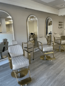 Prime Space for Your Practice Clinic Room and Hairdresser Chair for Rent