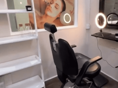 Barber Chair Rental Opportunity in the Heart of Brixton Plaza!