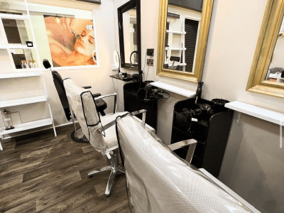 Barber Chair Rental Opportunity in the Heart of Brixton Plaza!