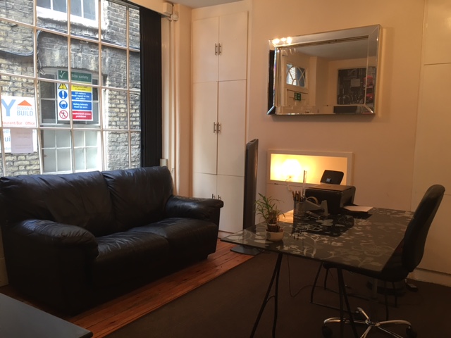 "Heart of Covent Garden: Spacious Treatment/Therapy Room Available"