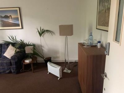 GREAT Location and Rooms available - ideal for hairdressing, aesthetics/ medical clinic, osteopathy and other wellness offering