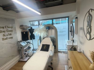 Beauty Room Available Now