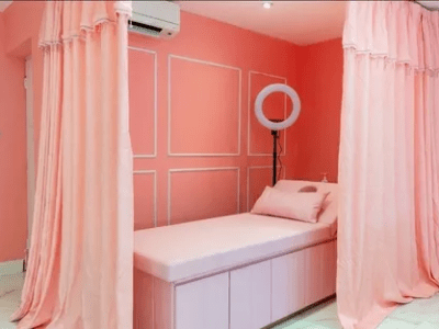 Nail Space rent in a well established salon located in Bricklane London