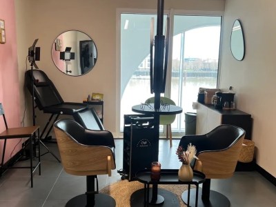 D’Artistè Hairdressing Space