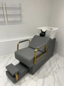 Rent a beauty nail station in multi service salon! - Walworth Road