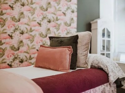 Space to Rent within Award-Winning Salon