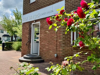 Freelance Hair Stylist – Chair Rental Available