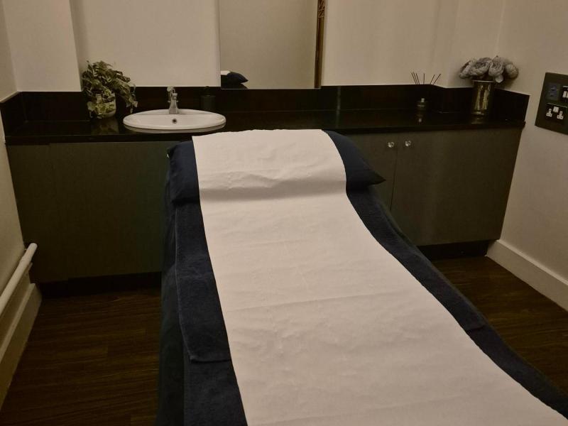 Beautiful, quiet, fully equipped treatment / consultation room.